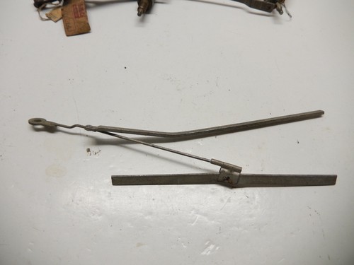 VINTAGE ANTIQUE ASSORTED FORD WIPER TOWERS BLADES ARMS LINKAGES - Picture 12 of 15