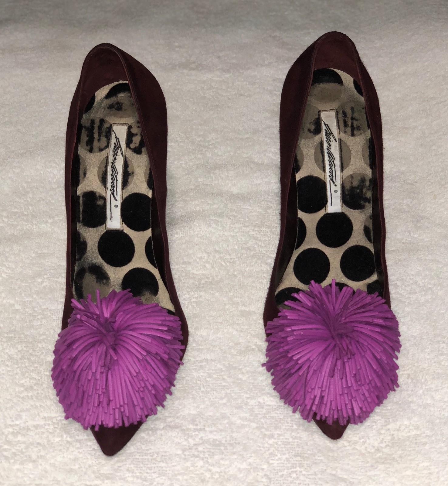 Para mujer Seminuevo 37 Brian Atwood Borgoña bombas Con Pompón Talla 37 Seminuevo 97f42a Para mujer Seminuevo 37 Brian Atwood Borgoña bombas Con Pompón Talla 37 Seminuevo 97f42a