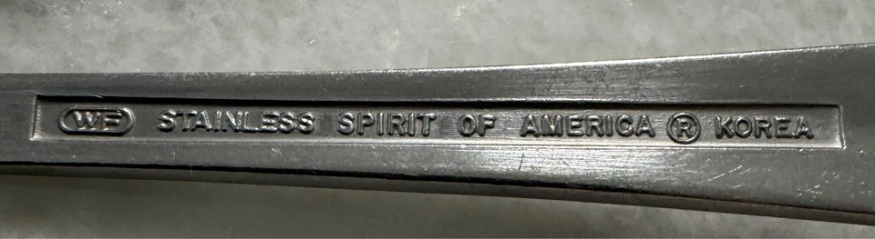 Conjunto de 25 peças Spirit of America aço inoxidável por Washington Forge cetim, cume central - Imagem 2 de 3