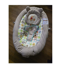 Disney Winnie the Pooh Infant Baby Bouncer Seat w/ Harness Headrest Gray Multi