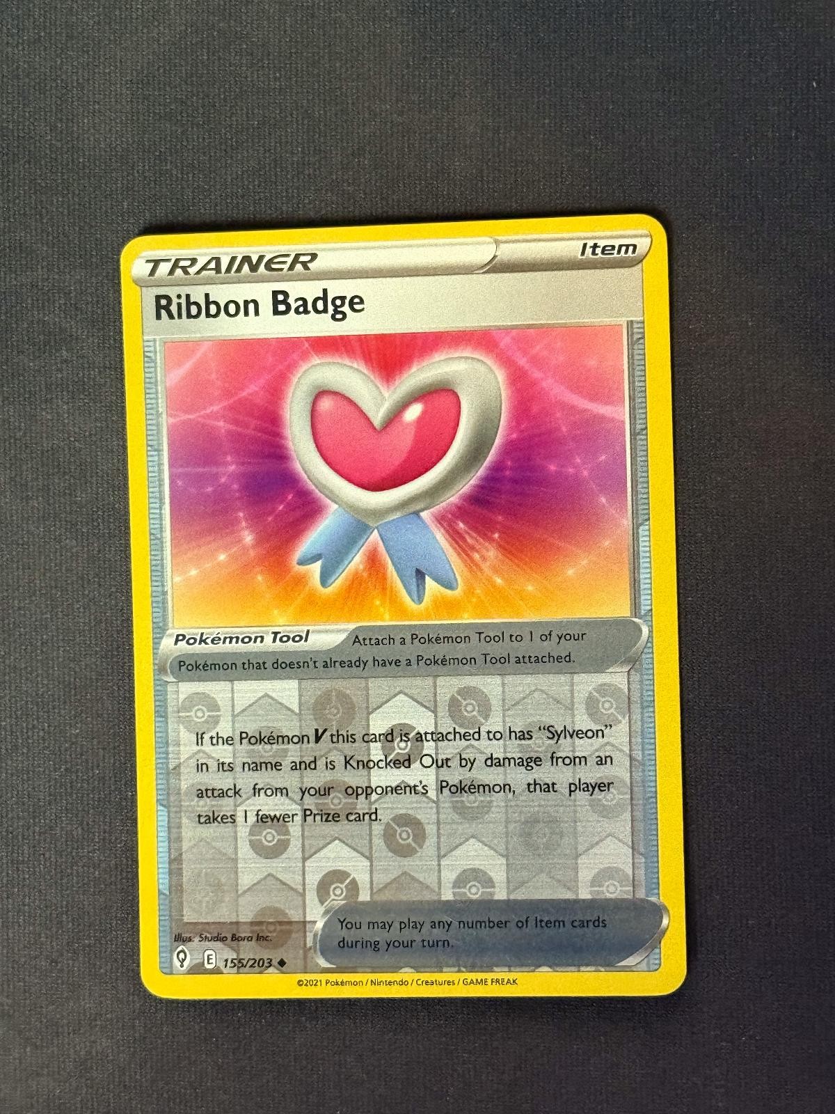 Ribbon Badge 155/203 Uncommon Evolving Skies Pokemon Reverse Holo Lightly Played