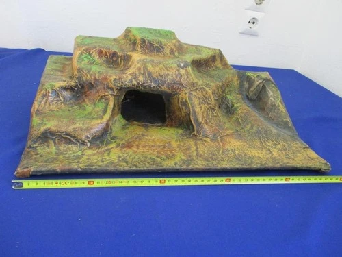 G8829) GDR Western Toy: Berg approx. 50x29x16 cm