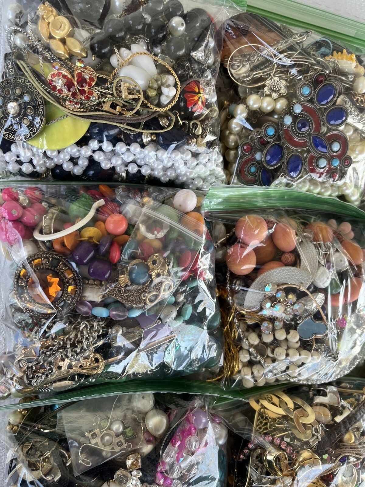 Craft Junk Jewelry Lot Broken Loose Beads Pieces Craft Art Scrapbook