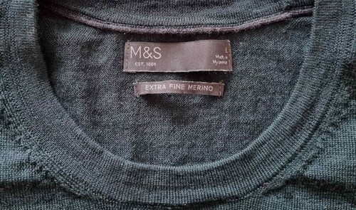 Marks and Spencer Extra fine Wool Green Sweater Jumper Lambswool Size Large - Picture 3 of 7