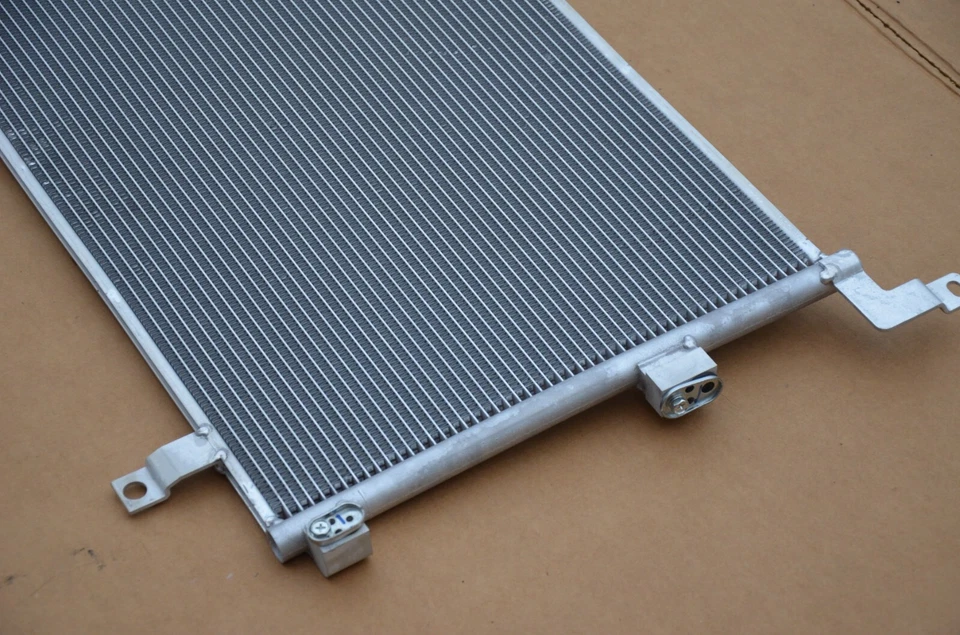 Condensador de aire acondicionado para Subaru Forester 2019-2024 conexión de bloque de flujo paralelo Foto 4 de 4