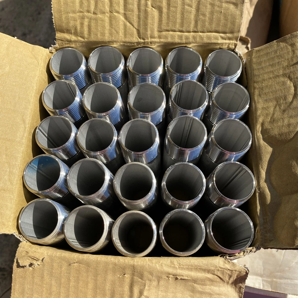 Pezón de tubo NPT roscado de 1" x 4" Sch 40 304 caja de acero inoxidable de 25 Foto 2 de 2