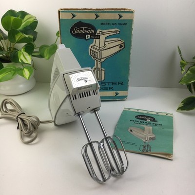 Vintage Sunbeam Vista Mixmaster Hand Held Mixer 3-Speed Comfort Grip WORKS