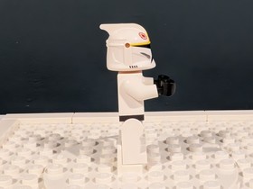 LEGO Star Wars: Phase 1 Clone Trooper Pilot Minifigure (sw0191)