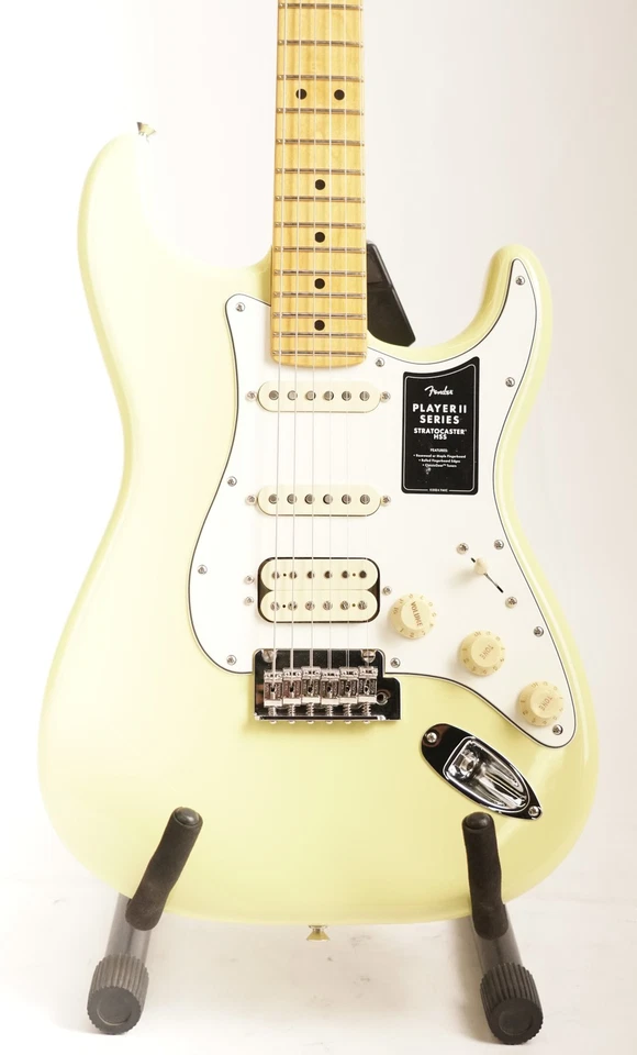Guitarra Eléctrica Fender Player II Stratocaster, Diapasón de Arce, Amarillo Hialeah Foto 3 de 4