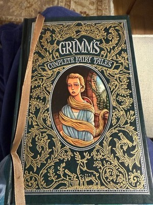 Grimm's Complete Fairy Tales Hardcover Barnes and Noble 2012 Deluxe Edition