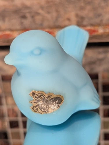 Fenton 1970s Blue Satin Glass Figurine 4" Little Bird Sparrow Songbird #5163BA