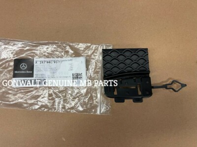 OE 2478859502 Mercedes Benz GLB x247 2020-2021 Rear Bumper Tow Eye  