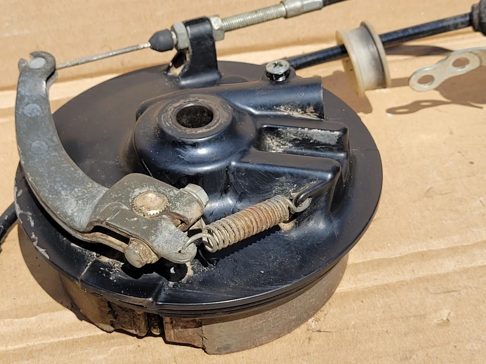 Conjunto de placa de freno delantera Honda XL250R 1984 con cable Foto 2 de 4