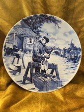 DELFT BLAUW DISH WALL PLATE POTTERY 1950's Hand decorated MADE IN HOLLAND