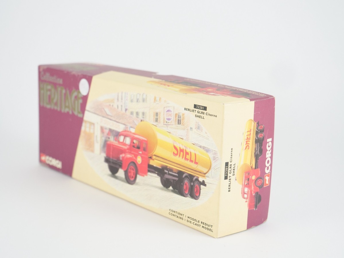 Corgi Classics 73801 Berliet GLR8 militaire baché