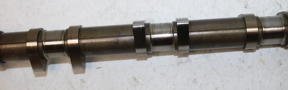 Árbol de levas Subaru Outback 2005-07 escape conductor izquierdo 3,0 L OEM 13052AA290 Foto 4 de 4