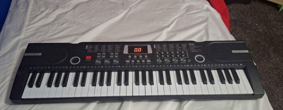 61-Key Portable Keyboard Piano for Beginners and Professionals-image