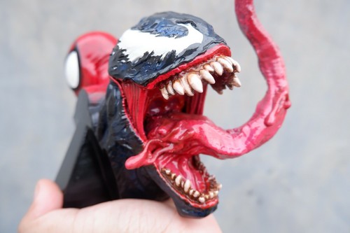 Venom symbiote X Spider-Man Spiderman Bust Statue figure Handmade home decor - Picture 7 of 7