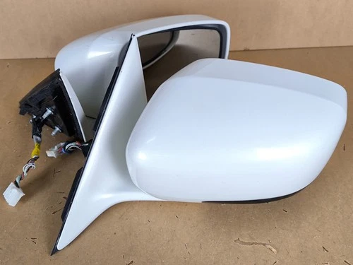 Nissan Fuga M37 09-13 Infiniti Y51 WHITE OEM Power Folding Side Mirror Auto Flip