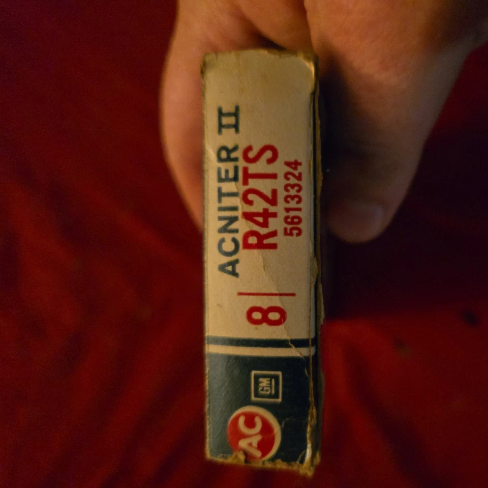 Juego de 8 bujías NOS AC Acniter II GM R42TS Foto 4 de 4