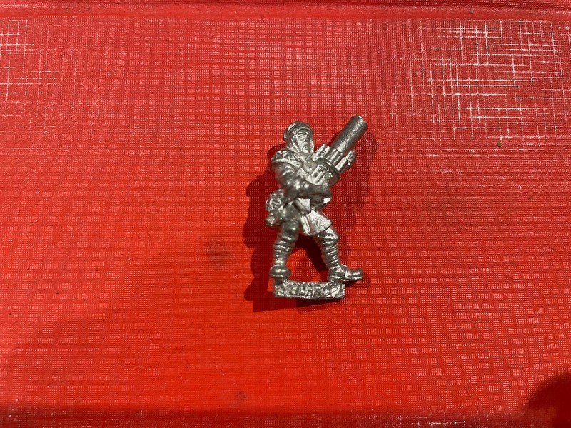 Warhammer 40k Imperial Guard metal Tallarn Desert Raider with Grenade Launcher