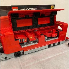 LEGO 8654 Scuderia Ferrari Truck Racers Ferrari 2005 Missing without Box
