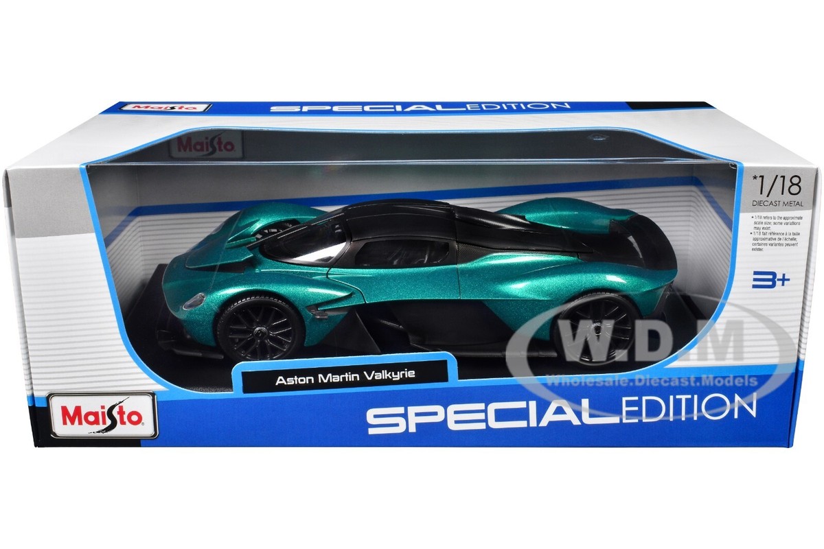 ASTON MARTIN VALKYRIE GREEN 1/18 DIECAST MODEL CAR BY MAISTO 31465