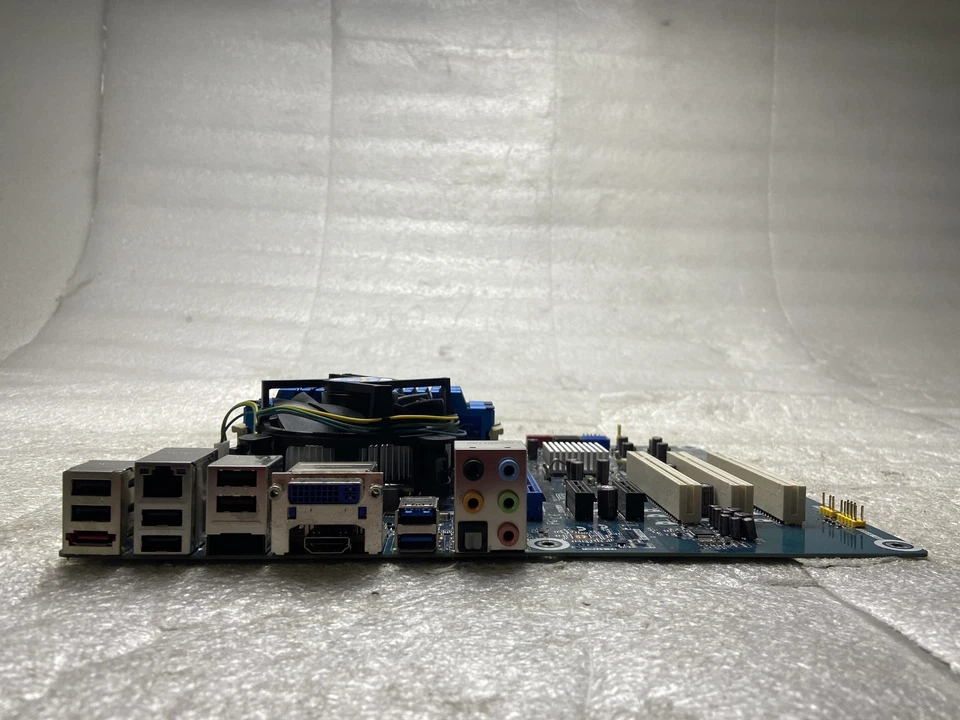 Intel Desktop Board DH67CL G10212-209 Core i7-2600 3.4GHz 32GB RAM - Image 4 of 4