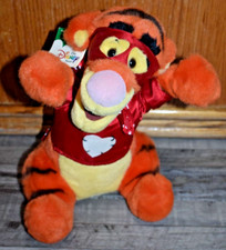 SUPER LOVER TIGGER Plush with TAGS 14 Inches Disney Store NEW