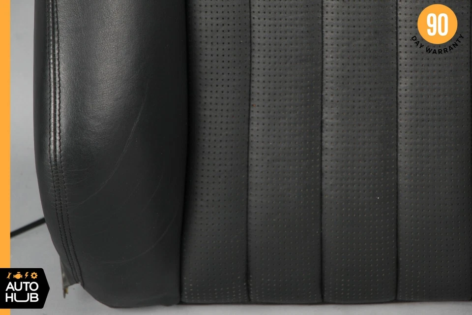 02-04 Mercedes W203 C32 AMG Almofada de Assento Superior Frontal Direita ou Esquerda Preta Fabricante de Equipamento Original - Imagem 4 de 4