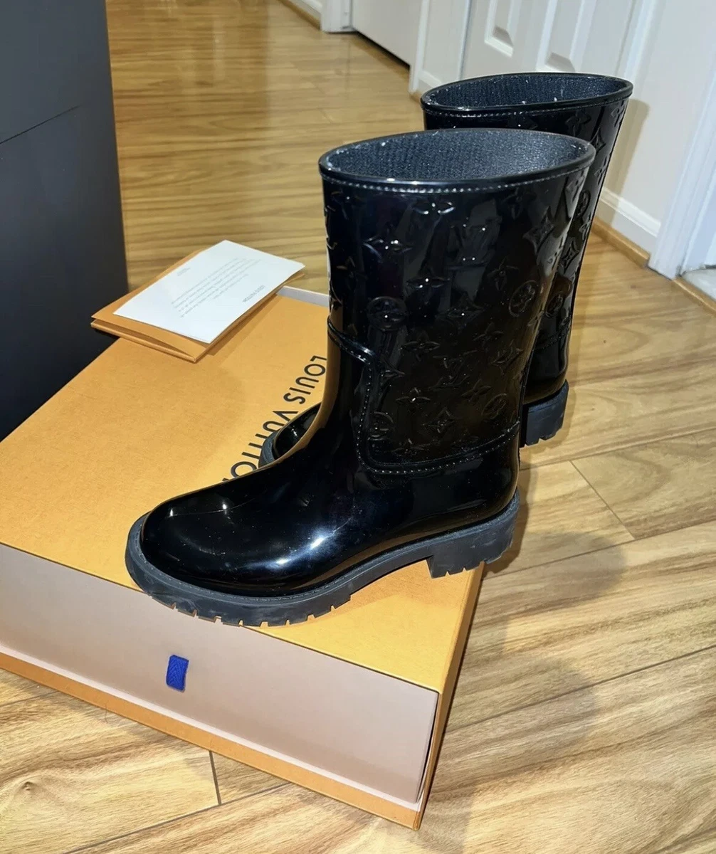 Louis Vuitton Drops Flat Half Boot size 6