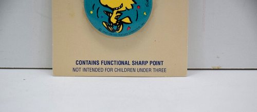Hallmark Woodstock Peanuts Party Animal Round Button Pin Back New Old Stock - Picture 2 of 4