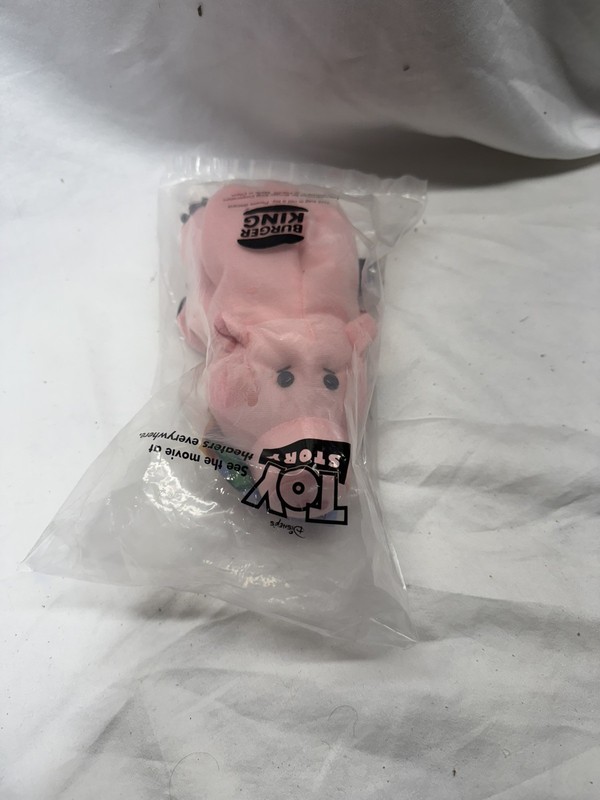 Vintage unopened Burger King Disney Toy Story Pals  HAMM Plush Toy 1995 pig