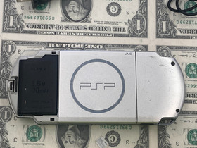 PlayStation Portable PSP-3001 Silver Console w/ Battery & Charger - Tested *Read