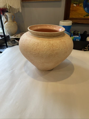 VTG Haeger Pottery Splatterware Vase Pot Peach and White textured 1986 Cracked