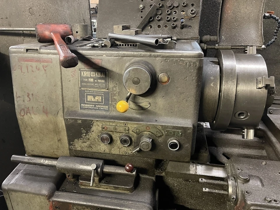 Torno torreta Kiriu Kikai LS3 - Tornos (metal) Foto 3 de 4