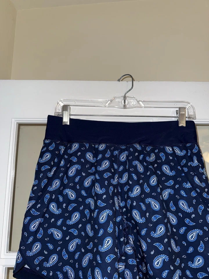 Pantalones Cortos de Natación LANDS END Mujer 4 Azul Marino Estampado Paisley 6" Bolsillos Cómodos en la Cintura Foto 2 de 3