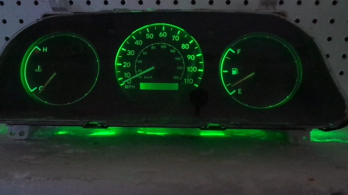 トヨタ　カローラ　レコード S2098 OEM 93-97 Toyota Corolla Instrument Cluster Speedometer 161