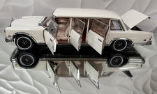 CMC 1/18 Mercedes-Benz 600 Pullman White Swan  #M-215 Limited Ed No. 162