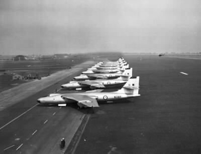 The Vickers-Armstrongs Valiant British four-jet high-altitude bomb- Old Photo