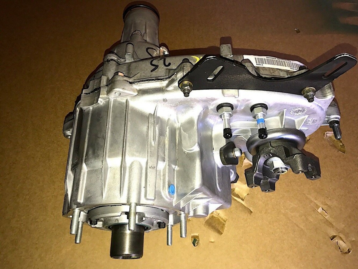 みわこ L 2 New TRANSFER CASE 242 ; Mil. Hummer ; EC12447125 6005789-A
