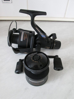 SHIMANO AERO 6010GT XT 7 BAITRUNNER ROLLE S/SPULE IN TOP GEBRAUCHTEM ZUSTAND.