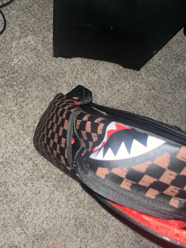 棕色喷雾地背包有标签,从官方喷雾网站上购买 — 第 4/4 张图片