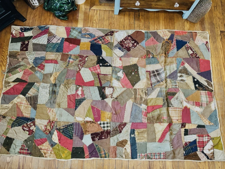 🌟131 Year Old American Folk CRAZY QUILT 1894 Antique Victorian Botanical SIGNED - Image 3 of 4