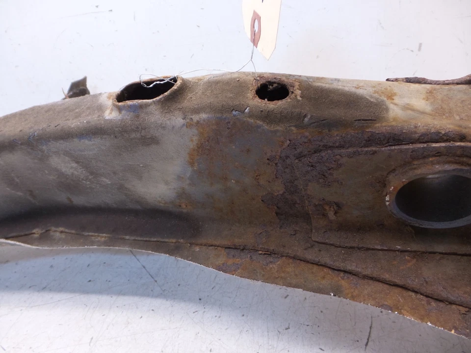 74-81 Camaro Firebird Driver Side Rear Frame Rail Rear Section GM W Shock Tower Foto 4 de 4