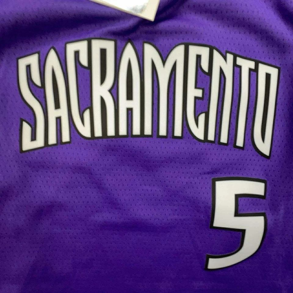 Nike De'Aaron Fox Sac Kings NBA Jersey HWC Nights Classic Edition M NWT YOUTH - Image 3 of 4