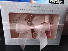 Mary Kay Essential Eye Set    Discontinued  Eye Cream, Makeup remover NEW