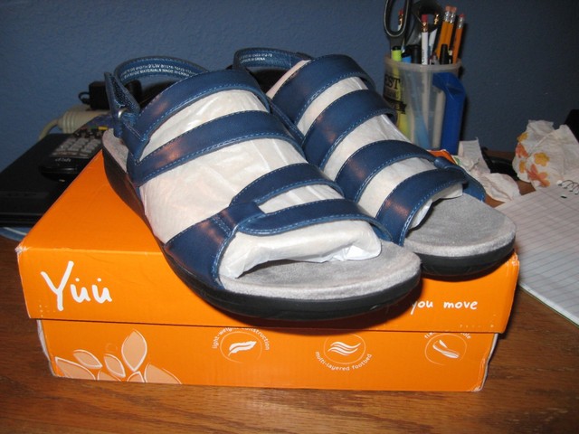 navy blue slides womens