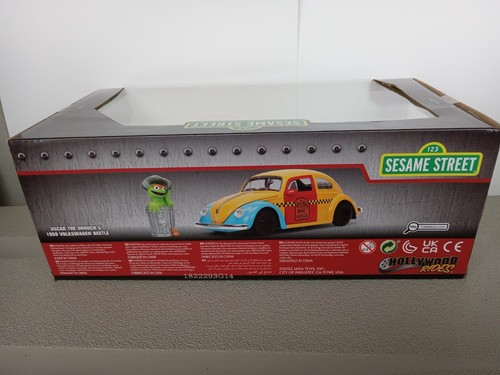 Jada Hollywood Rides 1:24 Sesame Street OSCAR THE GROUCH & 1959 VW BEETLE Diecas - Picture 3 of 4