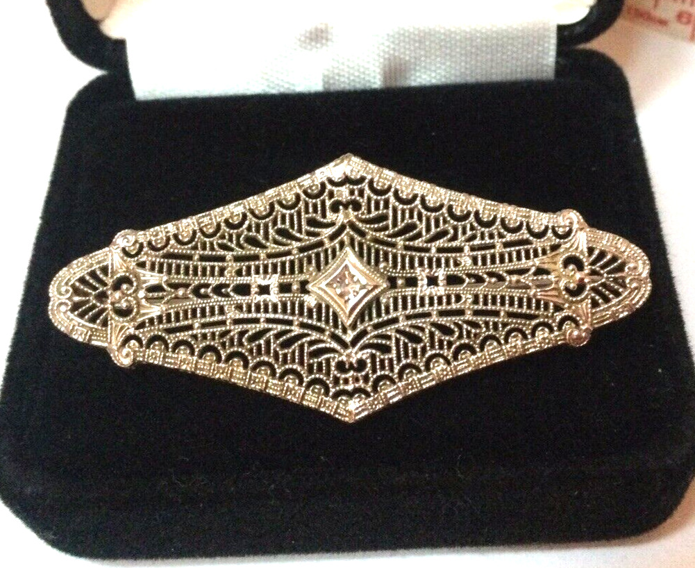 Vintage 10K White Gold Diamond Filigree Brooch Pi… - image 1